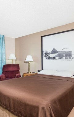 Hotel Super 8 by Wyndham Dodgeville (Dodgeville, USA)