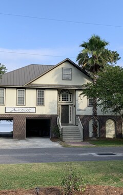 Hele huset/lejligheden Beachfront Lakehouse (Moncks Corner, USA)