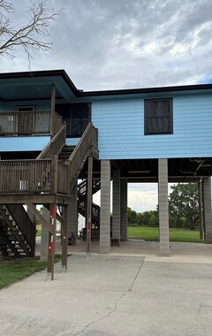 Koko talo/asunto Bayou Slam Hopedale Camp (Meraux, Amerikan Yhdysvallat)