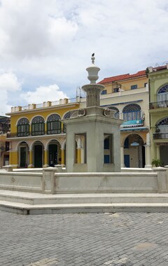 Hotel Casa Marlen Y Yamay (Habana Vieja, Cuba)