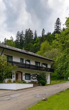 Hotel Schwarzwald Schäfer (Enzklösterle, Tyskland)