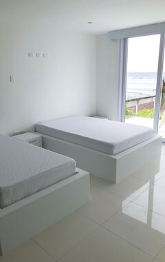 Entire House / Apartment Amazing, Luxurious & Smart Beach Front Vacation Home In OlÓn-ecuador (Canoa, Ecuador)