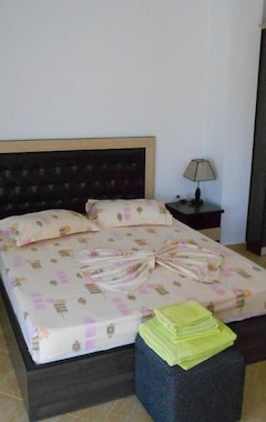 Hotel Zverneci (Vlorë, Albanien)