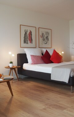 Koko talo/asunto Exclusive, Modern Apartment With Balcony Near Mhh, Ini, Tui (Hannover, Saksa)