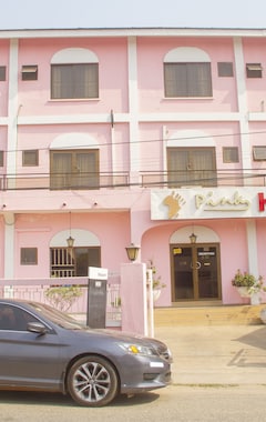 Hotelli Pink (Accra, Ghana)