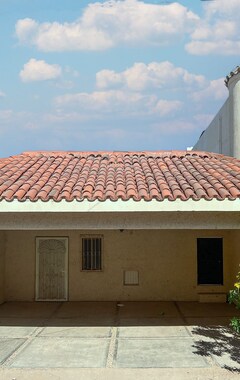 Casa/apartamento entero Caracol Turístico Beachfront Home (San Carlos, México)