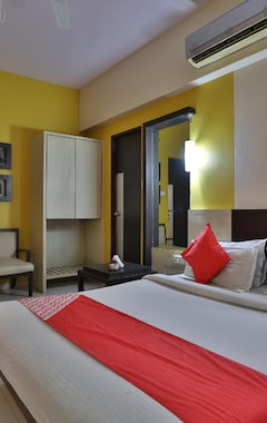 Oyo 40017 Hotel Excellency (Silvassa, Indien)