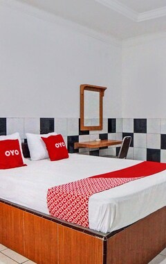 Hotelli Oyo 92579 Hotel Mutiara (Pematangsiantar, Indonesia)