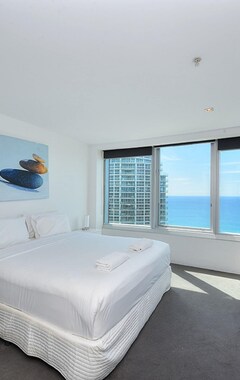 Hotel Q1 Holidays Gold Coast (Surfers Paradise, Australia)