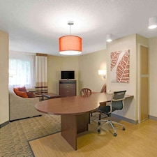MainStay Suites Raleigh/Cary