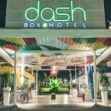 Dash Box Hotel