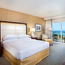 Cape Rey Carlsbad Beach, a Hilton Resort and Spa