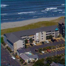 Hi Tide Oceanfront Inn