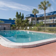 Vista Inn & Suites Tampa