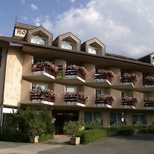 Hotel L'Arc En Ciel