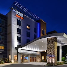 Fairfield Inn & Suites by Marriott Orlando East UCF Area