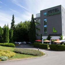 Hotel Campanile Luxembourg Airport