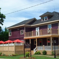 The Home Place Inn & Restaurant