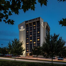 DoubleTree by Hilton Hotel Pittsburgh - Monroeville Convention Center
