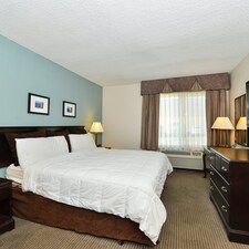 Hotel Baymont Inn & Suites Reno