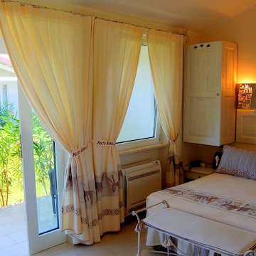 Superior Room, Multiple Bedrooms, Patio, Garden View