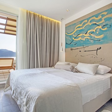 Premium Suite, 2 Bedrooms, Balcony, Sea View