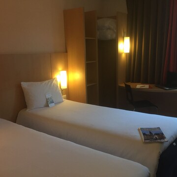 Standard Room, 2 Twin Beds
