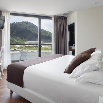 Superior Double Room, Terrace, Sea View (90 mins of free spa access per day)