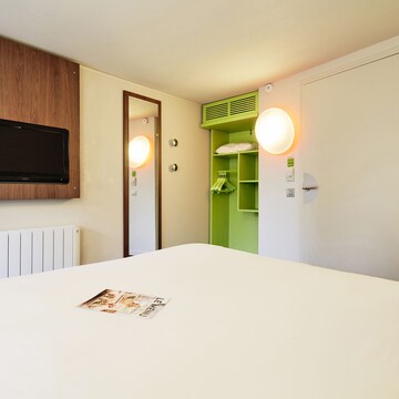 Next Generation, Room, 1 Double Bed