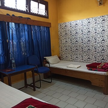Basic Double Room, 1 Double Bed