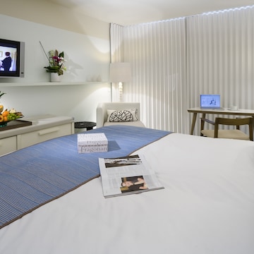 Superior Room, 1 King Bed, Terrace