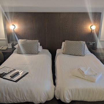 Superior Room, 2 Twin Beds, Non Smoking