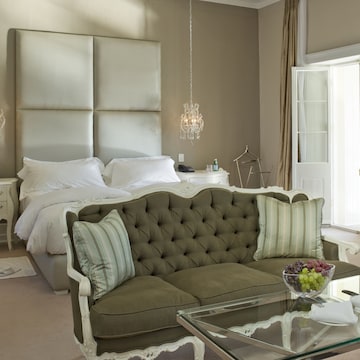 Luxury Room, 1 King Bed