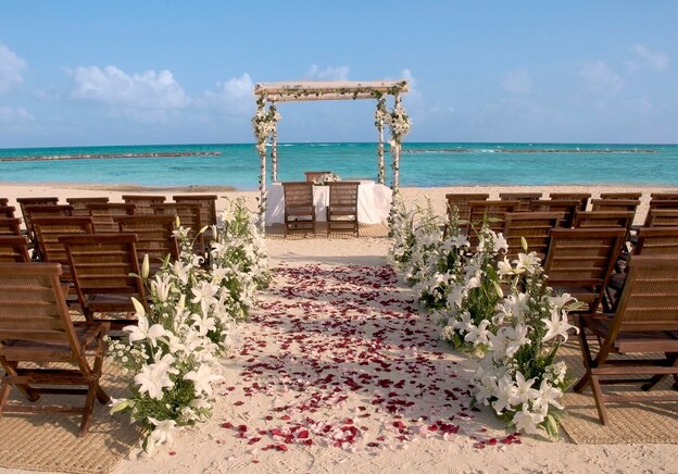 boda en la playa montaje para ceremonia