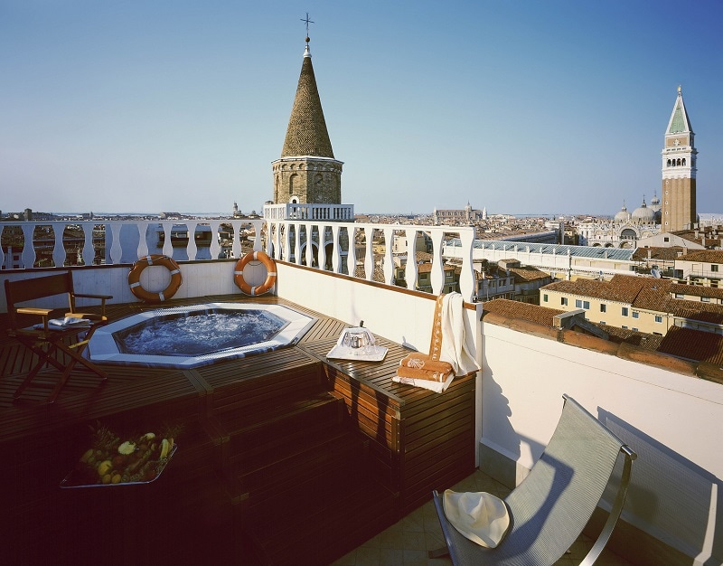 Hotel Con Jacuzzi Sul Tetto