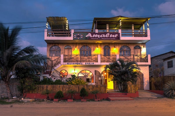 Hostal Restaurante Amalur