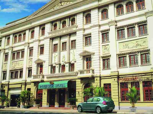 Riverside Hotel Saigon