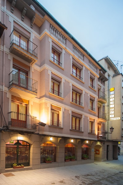 Hotel Ramiro I