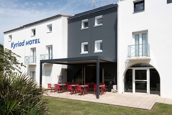 Hôtel Kyriad La Rochelle Centre Ville