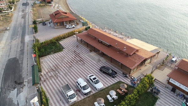 Geyikli Deniz Hotel