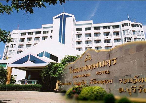 Hotel Thepnakorn