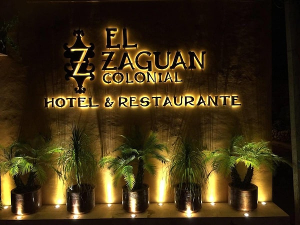 El Zaguán Colonial