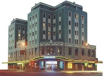 Hotel Waterloo & Backpackers