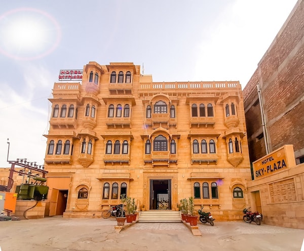 Hotel Sky Plaza - Best Ever View Of Jaisalmer Fort