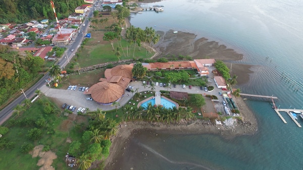 Hotel y Restaurante Samoa del Sur