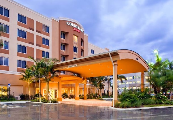 Hotel Courtyard Miami West FL Turnpike