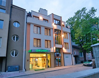 Dionis Hotel