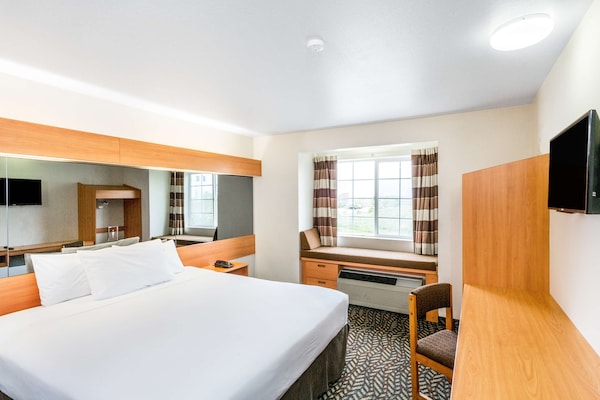 Microtel Inn and Suites by Wyndham Salt Lake City Airport