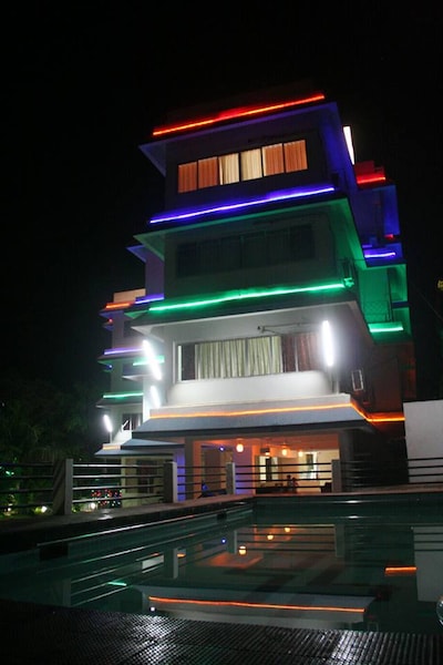 Sunrise Hill Resort Khandala
