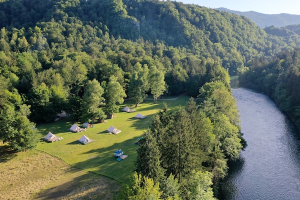 ECO River Camp Globoko